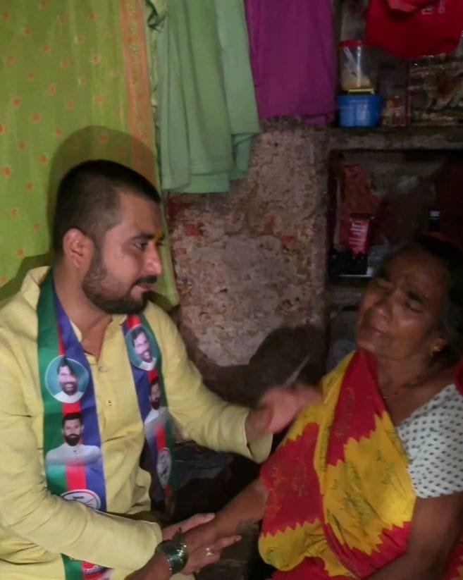 पीड़ित बच्ची के परिजनों से मिली लोक जनशक्ति पार्टी (रामविलास) की टीम, निष्पक्ष जांच और कड़ी कार्रवाई की उठाई मांग