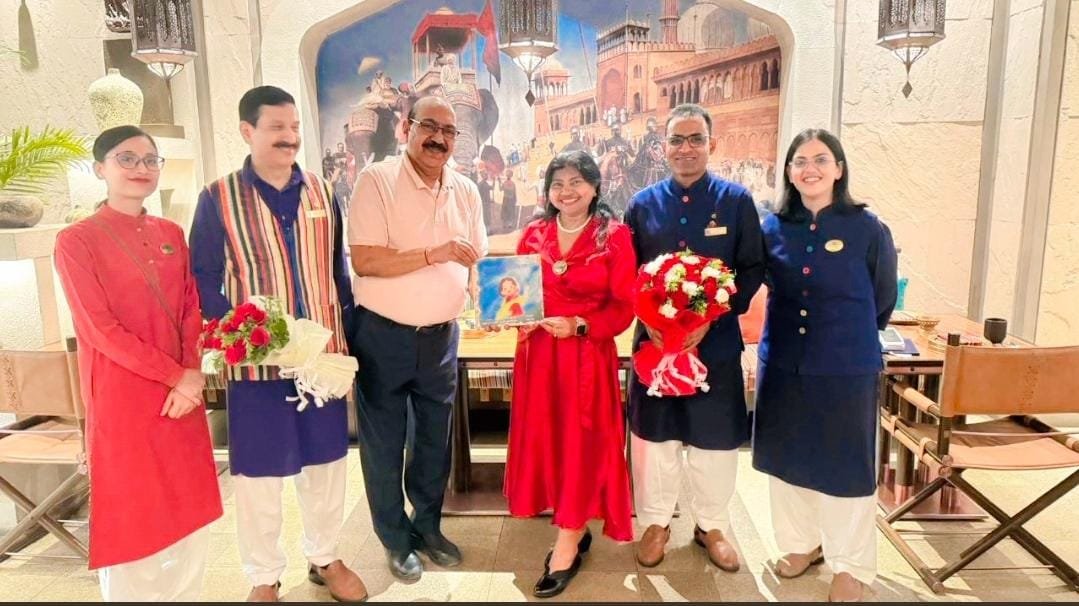 जन्मदिवस पर डॉ. शालिनी अगम ने किया पुस्तक लोकार्पण, वृक्षारोपण कर दिया पर्यावरण संरक्षण का संदेश