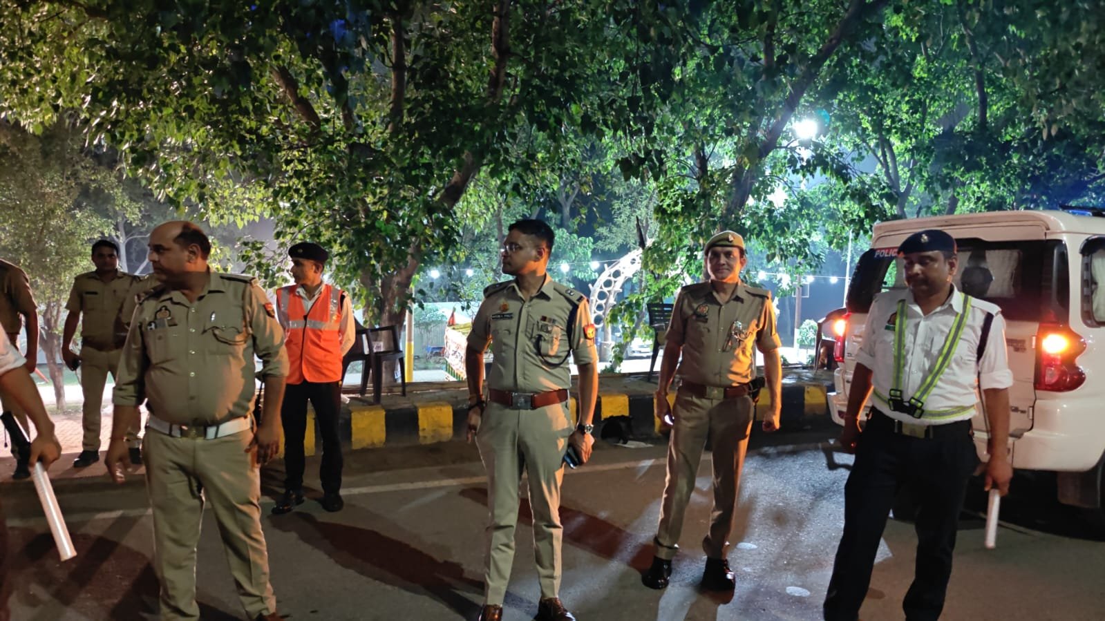 कांवड़ यात्रा को लेकर गाजियाबाद पुलिस अलर्ट, एडीसीपी ट्रैफिक ने किया रूट का निरीक्षण