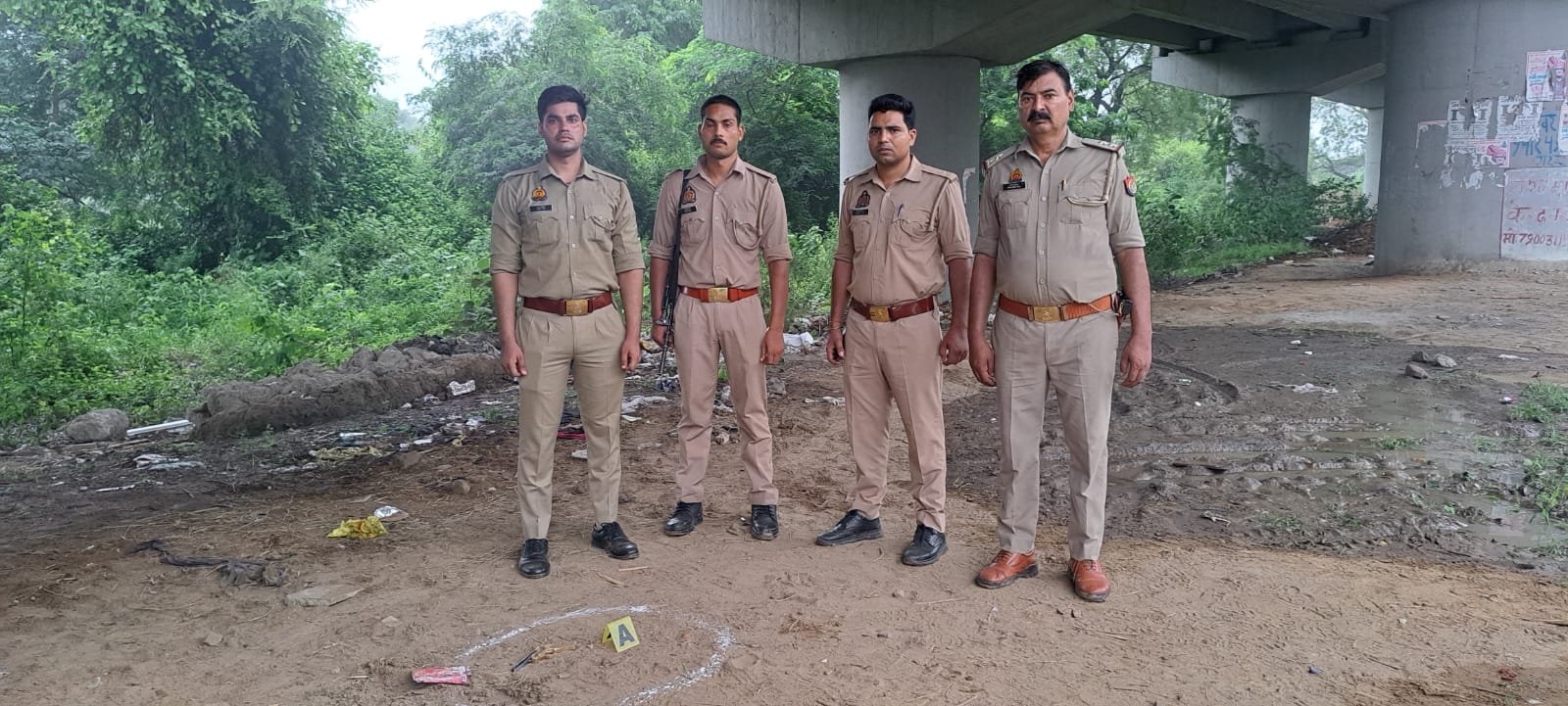 बुलंदशहर: हत्या के आरोपियों से चोला पुलिस की मुठभेड़, जवाबी फायरिंग में दोनों बदमाश घायल गिरफ्तार