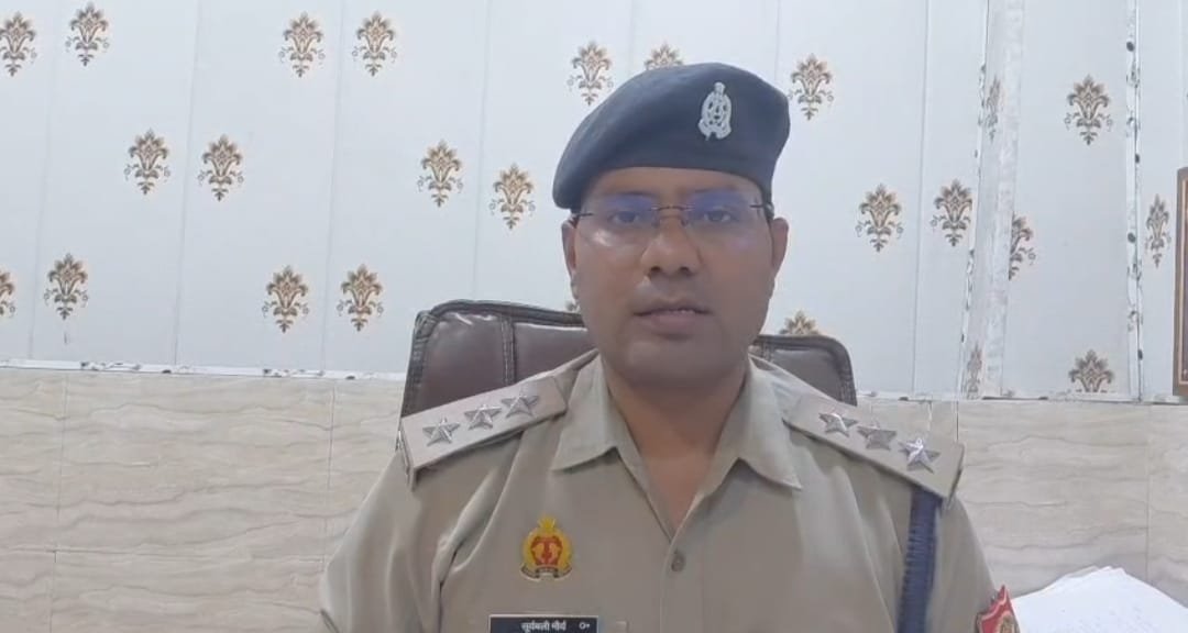 खोड़ा में खौफनाक वारदात, पत्नी-बेटी की मौत; दूसरी बेटी घायल