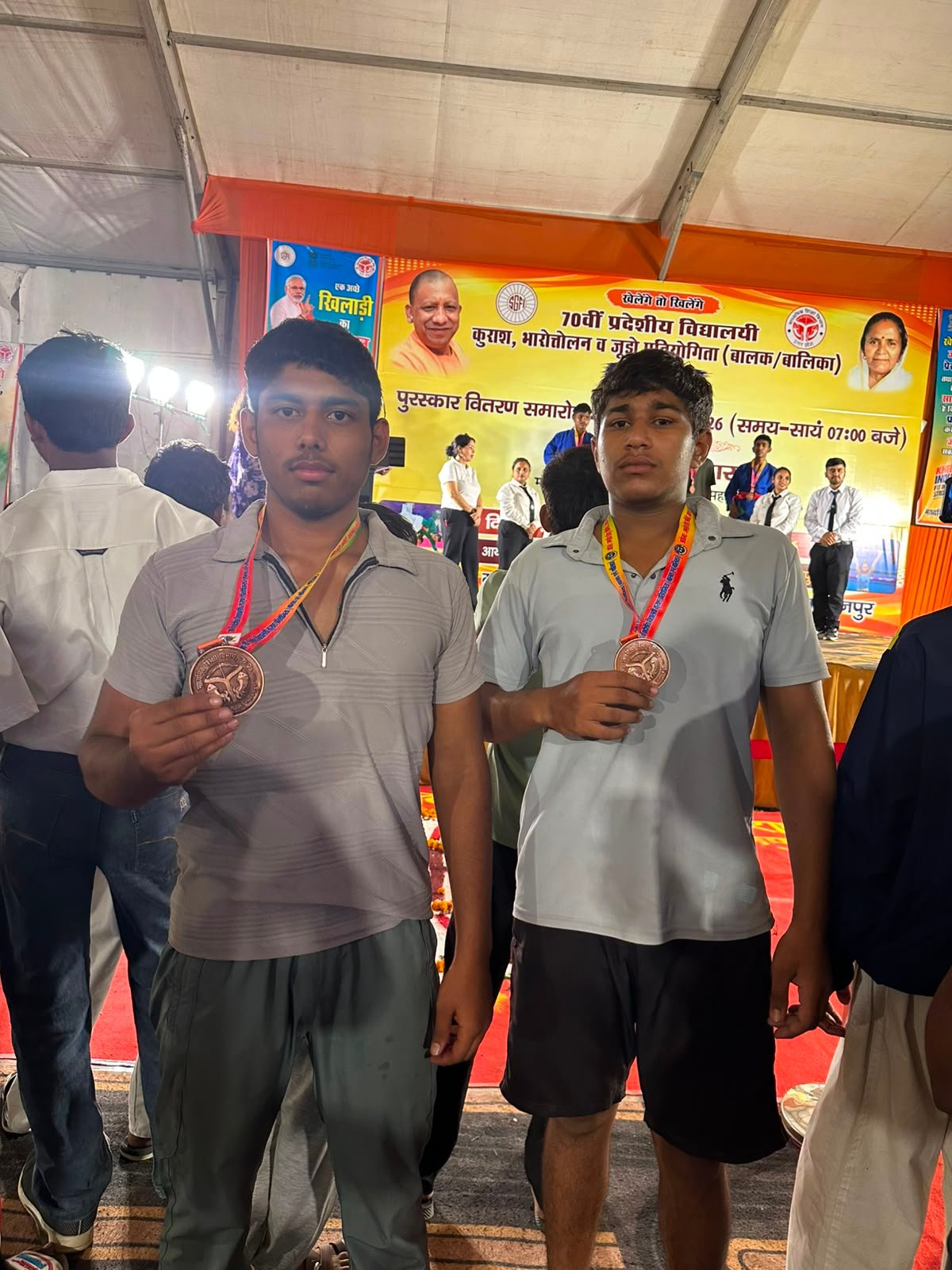 किसान के दो बेटों ने कुराश प्रतियोगिता में दिखाया दमखम, जीते कांस्य पदक