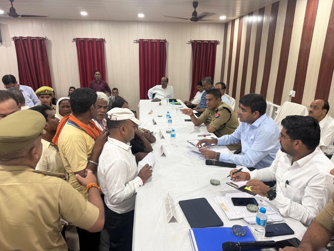 तहसील समाधान दिवस में गूंजी जमीन कब्जे और सरकारी भूमि की पैमाइश की शिकायतें